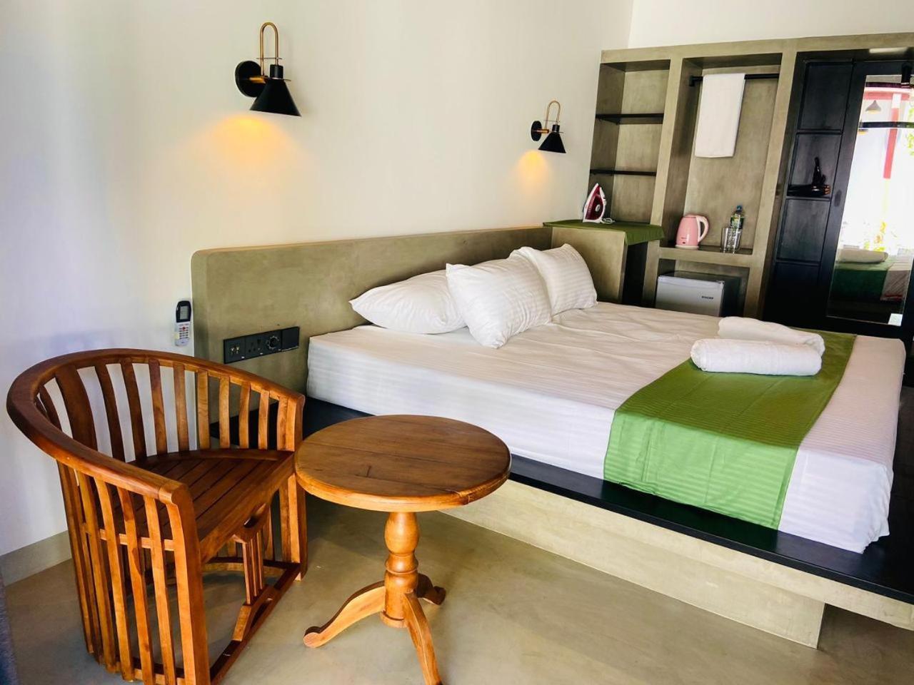 Thara Inn Villa Dikwella Sur Exterior foto