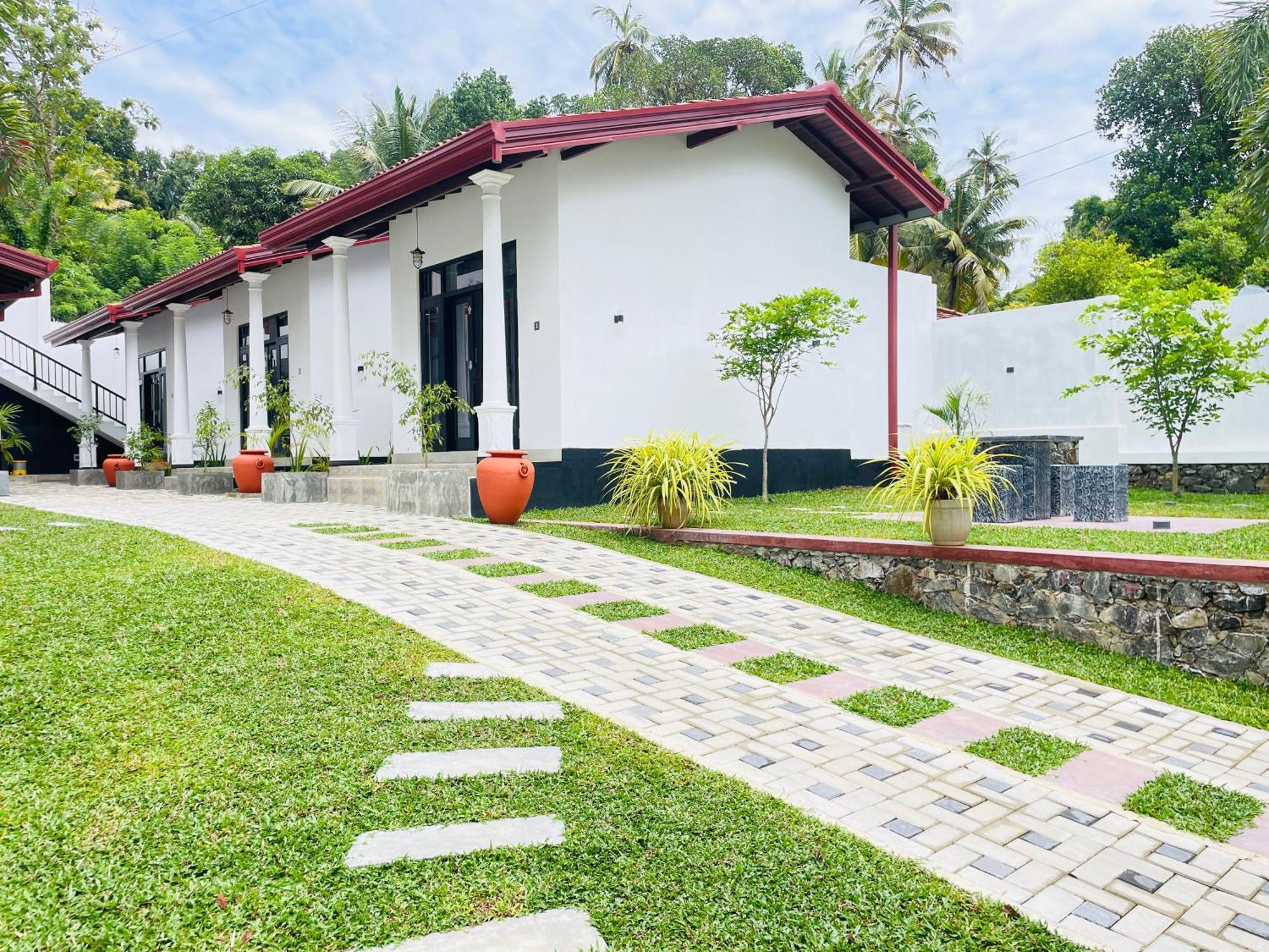 Thara Inn Villa Dikwella Sur Exterior foto